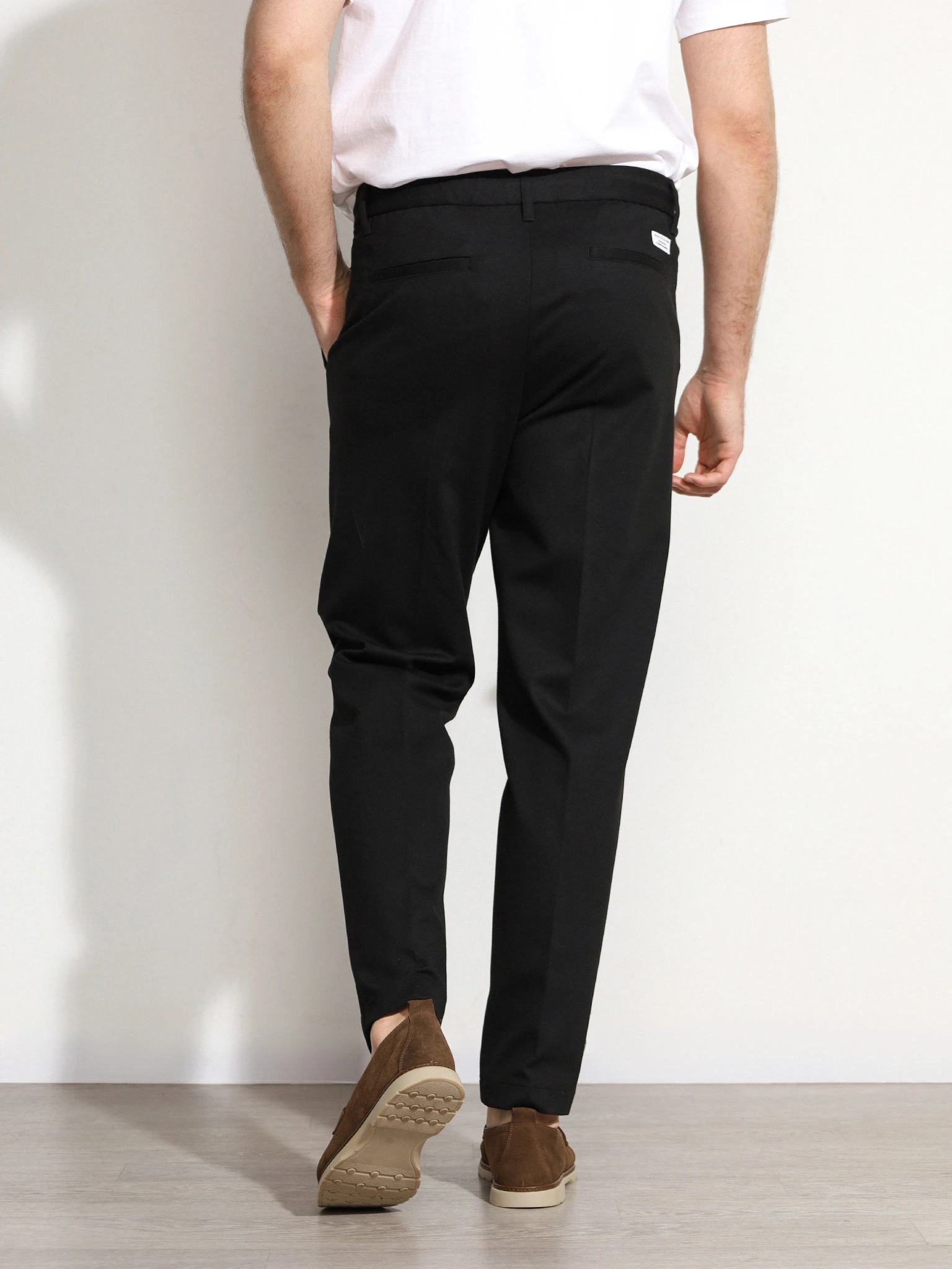 Брюки трикотажные черного цвета 